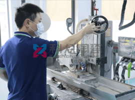 氧化鋁陶瓷坩堝支架平面磨加工