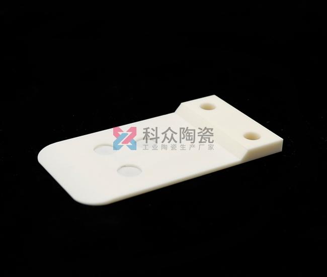 氧化鋁陶瓷的用途有哪些優(yōu)勢呢?(圖)